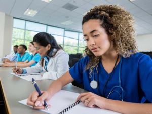 Top 7 Time Management Tips for Nursing Students Balancing Clinicals, Classes, and Homework